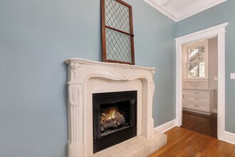 2349 N Cleveland Ave in Chicago, IL - Building Photo - Building Photo