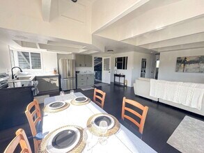 446 Ainaola Dr in Hilo, HI - Building Photo - Building Photo