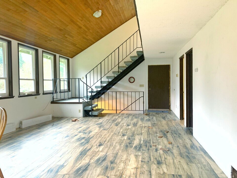 21104 262nd Ave SE in Maple Valley, WA - Building Photo