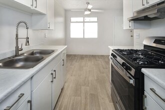 Valle at Mission in Escondido, CA - Building Photo - Interior Photo