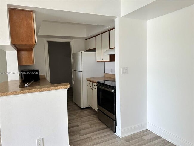 property at 5760 Rock Island Rd