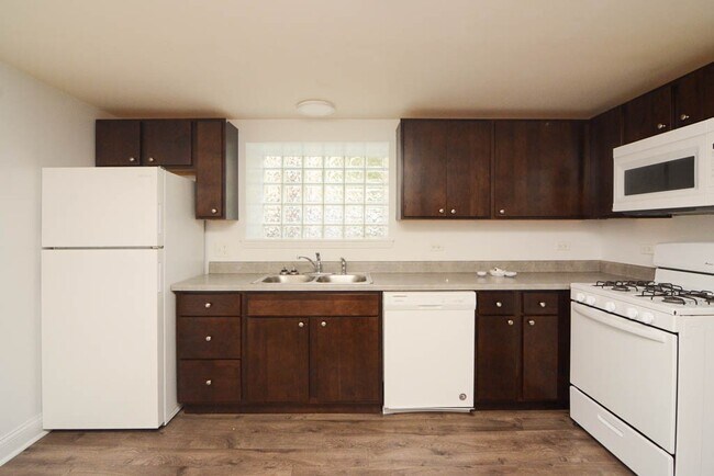 1524 N Kedzie Ave in Chicago, IL - Building Photo - Building Photo