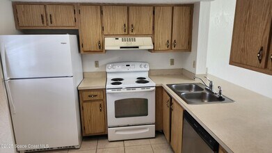 1708 University Ln in Cocoa, FL - Building Photo - Building Photo