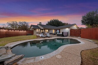 8351 Rock Brook St in Frisco, TX - Building Photo - Building Photo