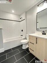 367 Market St, Unit 1 in Boston, MA - Foto de edificio - Building Photo