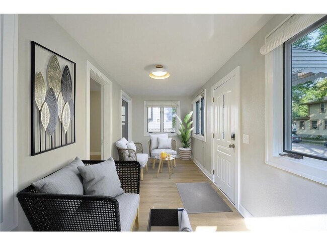 1708 SE Brook Ave in Minneapolis, MN - Building Photo - Building Photo