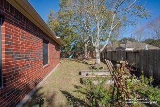 1107 Cambrian Park Ct in Sugar Land, TX - Building Photo - Building Photo