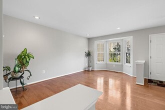 123 Hearthstone Ln in Evesham, NJ - Building Photo - Building Photo