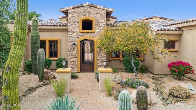 property at 8520 E Via Montoya