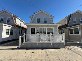 17 N Buffalo Ave in Ventnor City, NJ - Building Photo