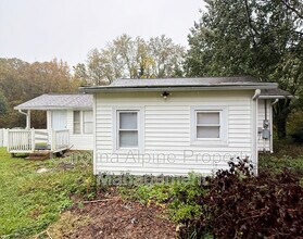 109 Pine Ave in Cherryville, NC - Building Photo - Building Photo