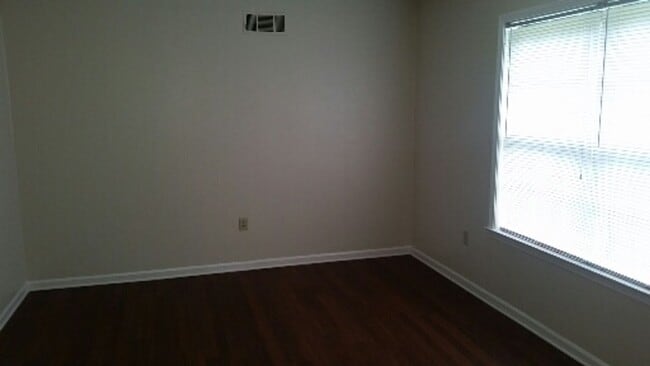 4325 Bayberry Dr in Memphis, TN - Building Photo - Building Photo