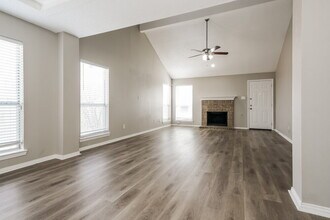 756 Rockett Ln in Cedar Hill, TX - Building Photo - Building Photo