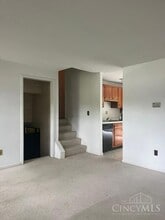 1810 W Kemper Rd in Cincinnati, OH - Building Photo - Building Photo