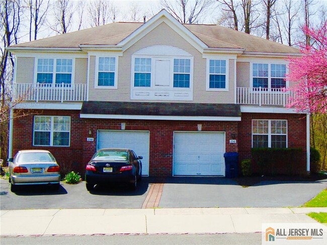 property at 256 Fountayne Ln