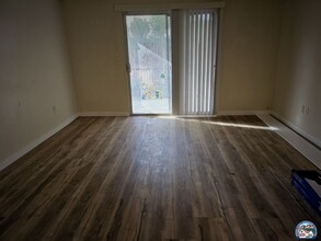 1732 W Olive Ave in El Centro, CA - Building Photo - Building Photo