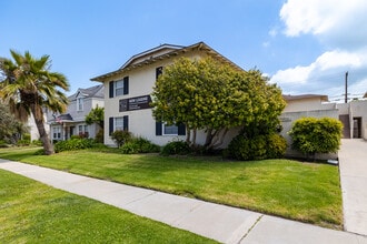 The CitiZen South Bay on Anza in Torrance, CA - Foto de edificio - Building Photo