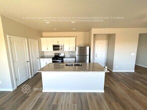 7338 Green River Ave in Frederick, CO - Foto de edificio - Building Photo