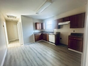 2112 Tennessee St in Baton Rouge, LA - Building Photo - Building Photo