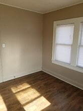 2147 Avenue E, Unit 2147 Ave E Apt C in Wichita Falls, TX - Building Photo - Building Photo