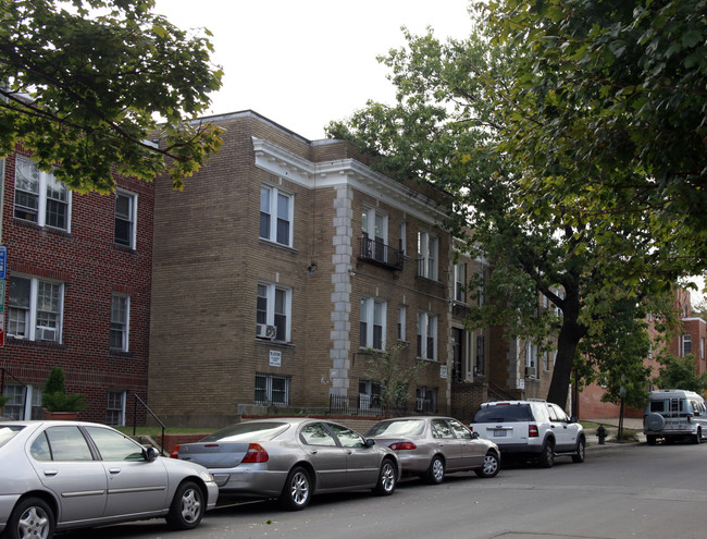 3537 11th St NW in Washington, DC - Building Photo - Building Photo