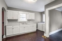 1759 S Olympian Way SW in Atlanta, GA - Building Photo - Building Photo