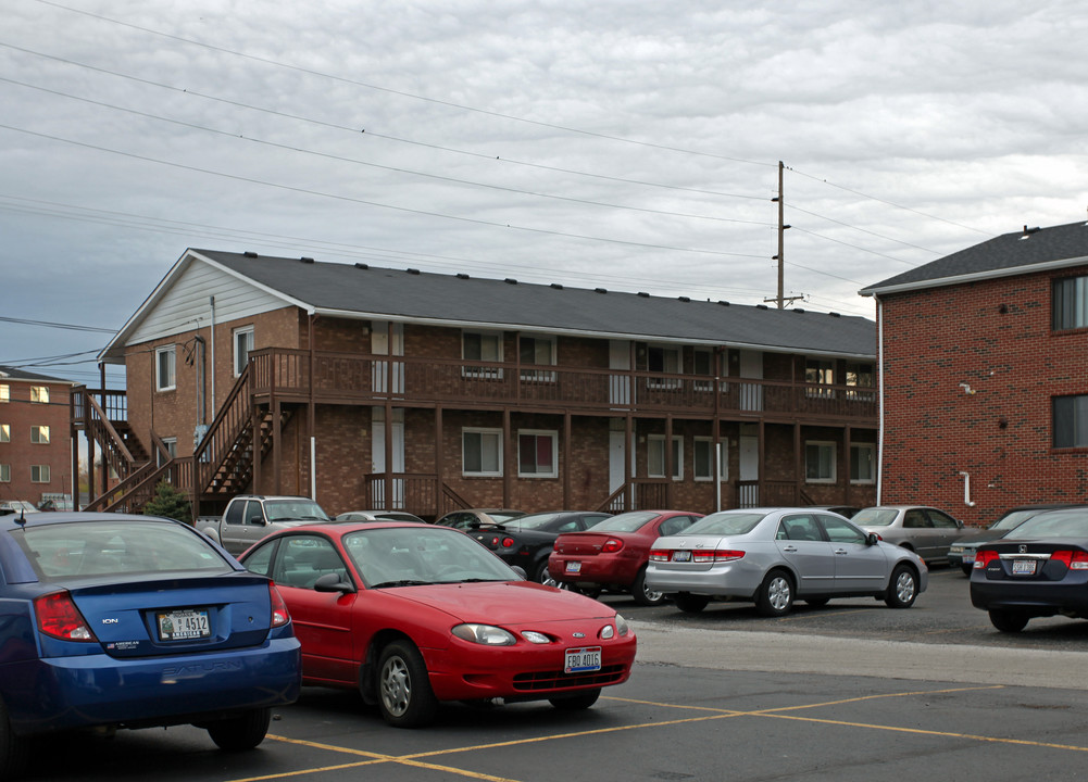 East Merry Street Apartments in Bowling Green, OH - Building Photo