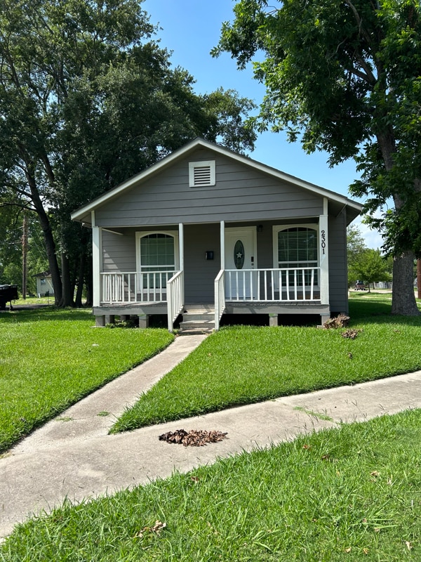 property at 2301 New Jersey St