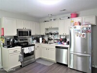 207 America Ct photo'