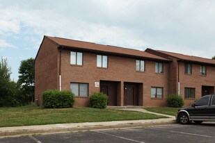 Coolavin Apartments in Lexington, KY - Building Photo