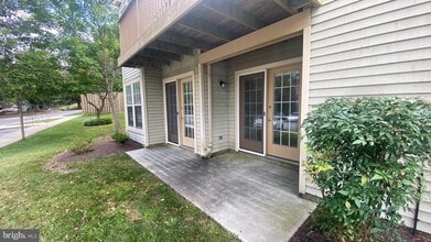 4700 Dorsey Hall Dr in Ellicott City, MD - Building Photo - Building Photo