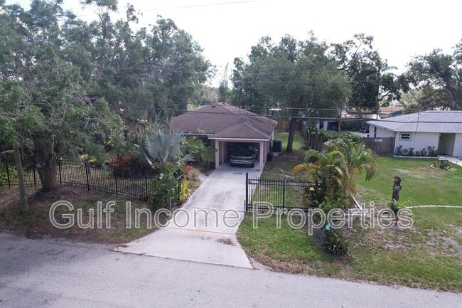 property at 224 Tarpon Ave