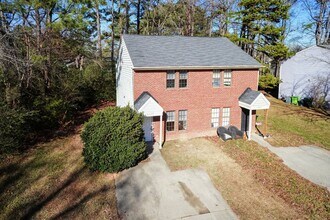 1805 Fox Hollow Dr in Raleigh, NC - Building Photo - Building Photo