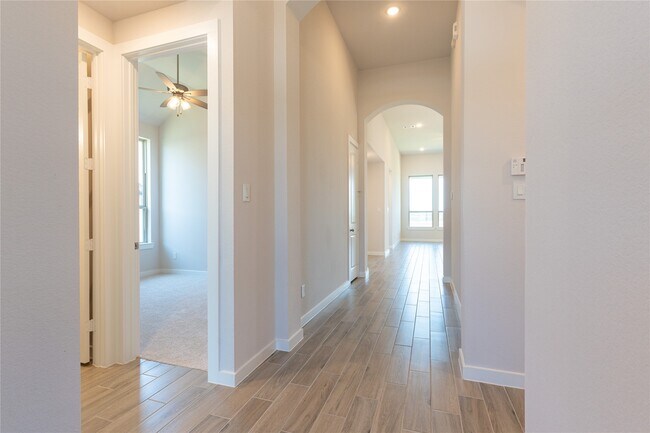 7310 Camden Crestwood Way in Katy, TX - Building Photo - Building Photo