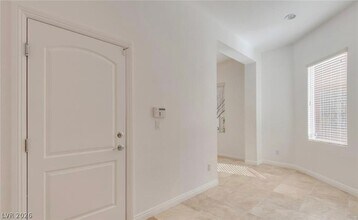 9221 Whitekirk Pl in Las Vegas, NV - Building Photo - Building Photo