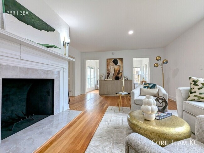 property at 1120 Ward Pkwy