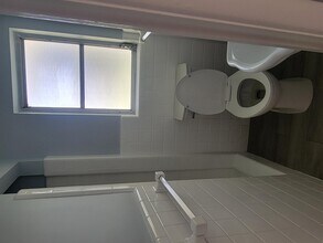 621 NE 9th Ave in Boynton Beach, FL - Building Photo - Building Photo