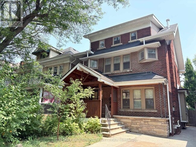 property at 19 Proctor Blvd