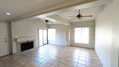 13655 Ruette Le Parc in Del Mar, CA - Building Photo - Building Photo