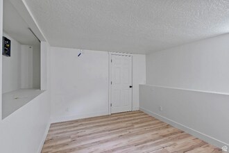 208 Ogden Canyon Rd in Ogden, UT - Building Photo - Building Photo