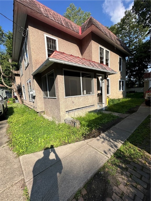 property at 213 Austin Ln