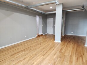 1530 E 65th Pl in Chicago, IL - Building Photo - Building Photo