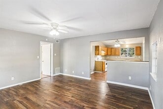 24007 Windy Valley Rd in Leander, TX - Building Photo - Building Photo