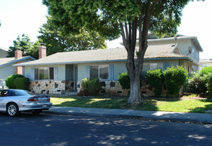 885 Burbank Drive Apartments