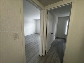 4900 NW 79th Ave in Doral, FL - Building Photo - Building Photo