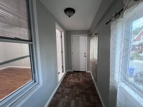 16 Hazelwood St, Unit 1 in Malden, MA - Building Photo - Building Photo