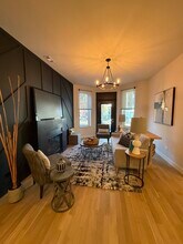 1015 N California Ave in Chicago, IL - Building Photo - Building Photo