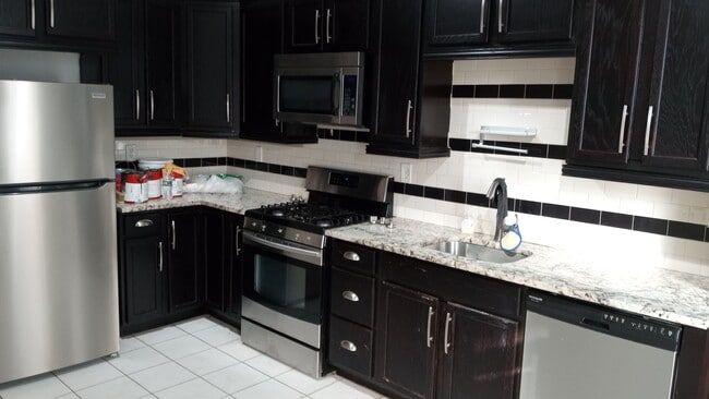 37 Quincy St, Unit 2, Unit 2