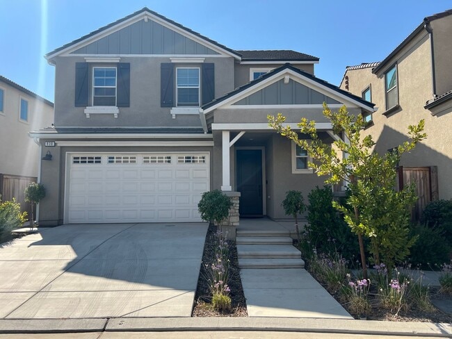 property at 830 Twin Oaks Rd