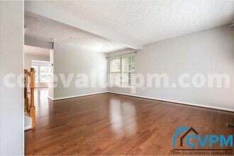 809 Patuxent Run Cir in Odenton, MD - Building Photo - Building Photo